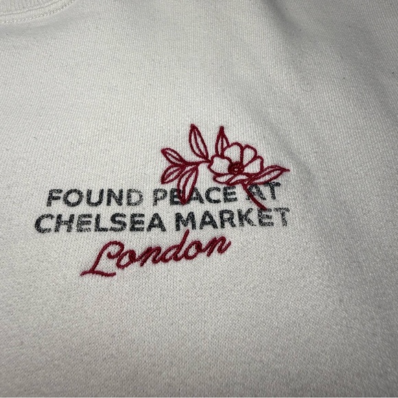 Women’s XS Hollister Crew Neck Sweatshirt Oversized PEACE London Market Plants - Picture 4 of 13